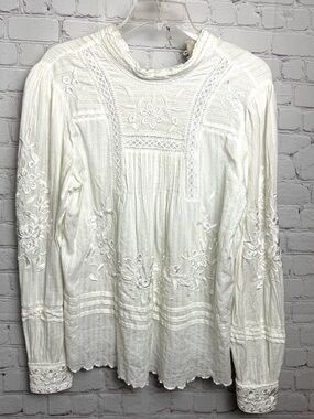 Sundance stunning artsy boho white embroidered festival top size Small feminine